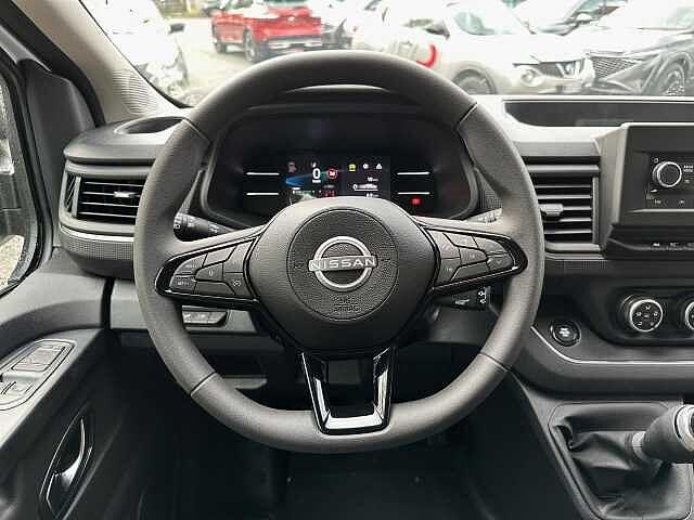 Nissan Primastar 27 2.0 dCi 130CV PC-TN Acenta 9 posti