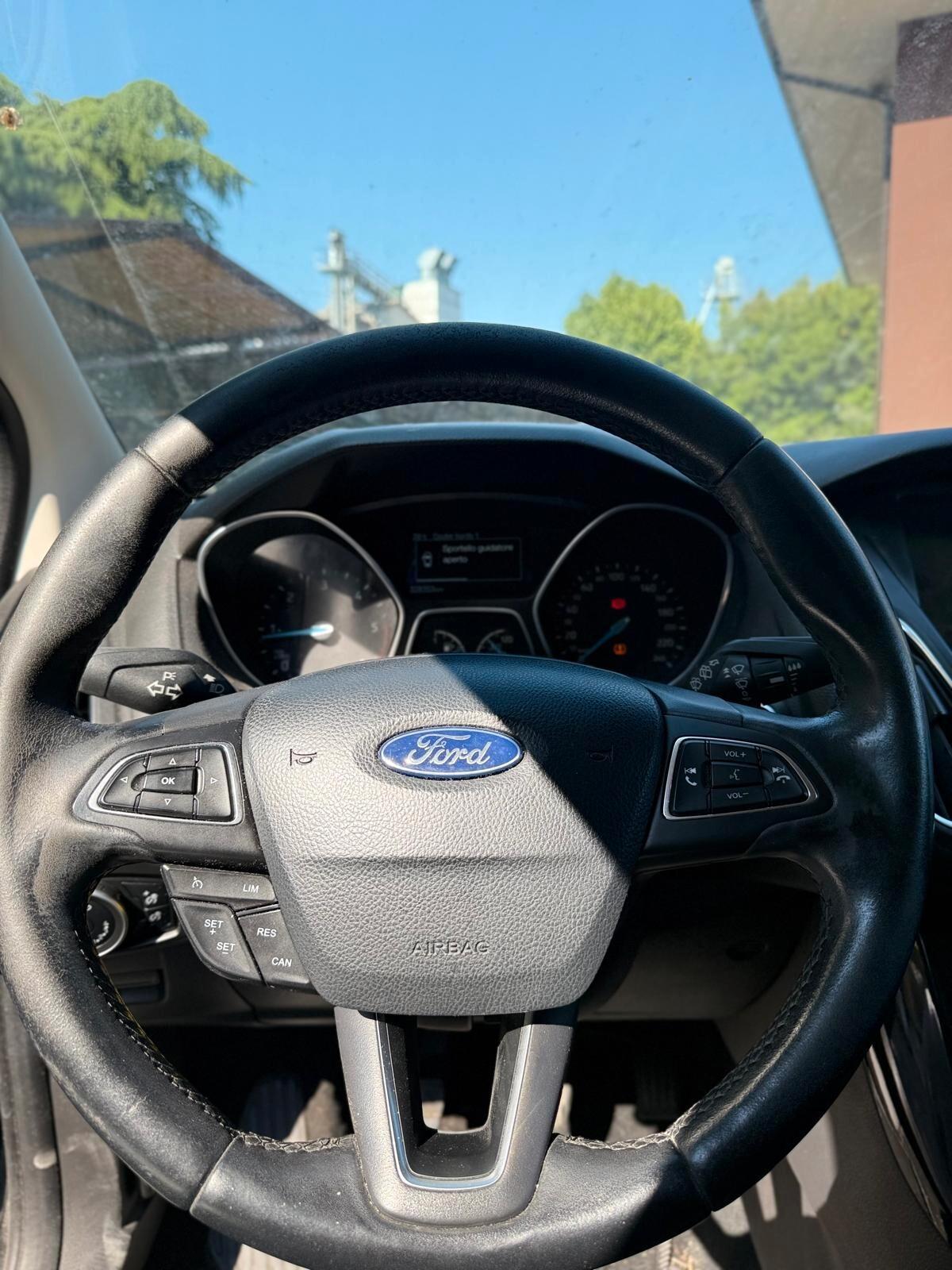 Ford Focus 1.5 TDCi 120 CV Start&Stop Powershift SW Titanium X