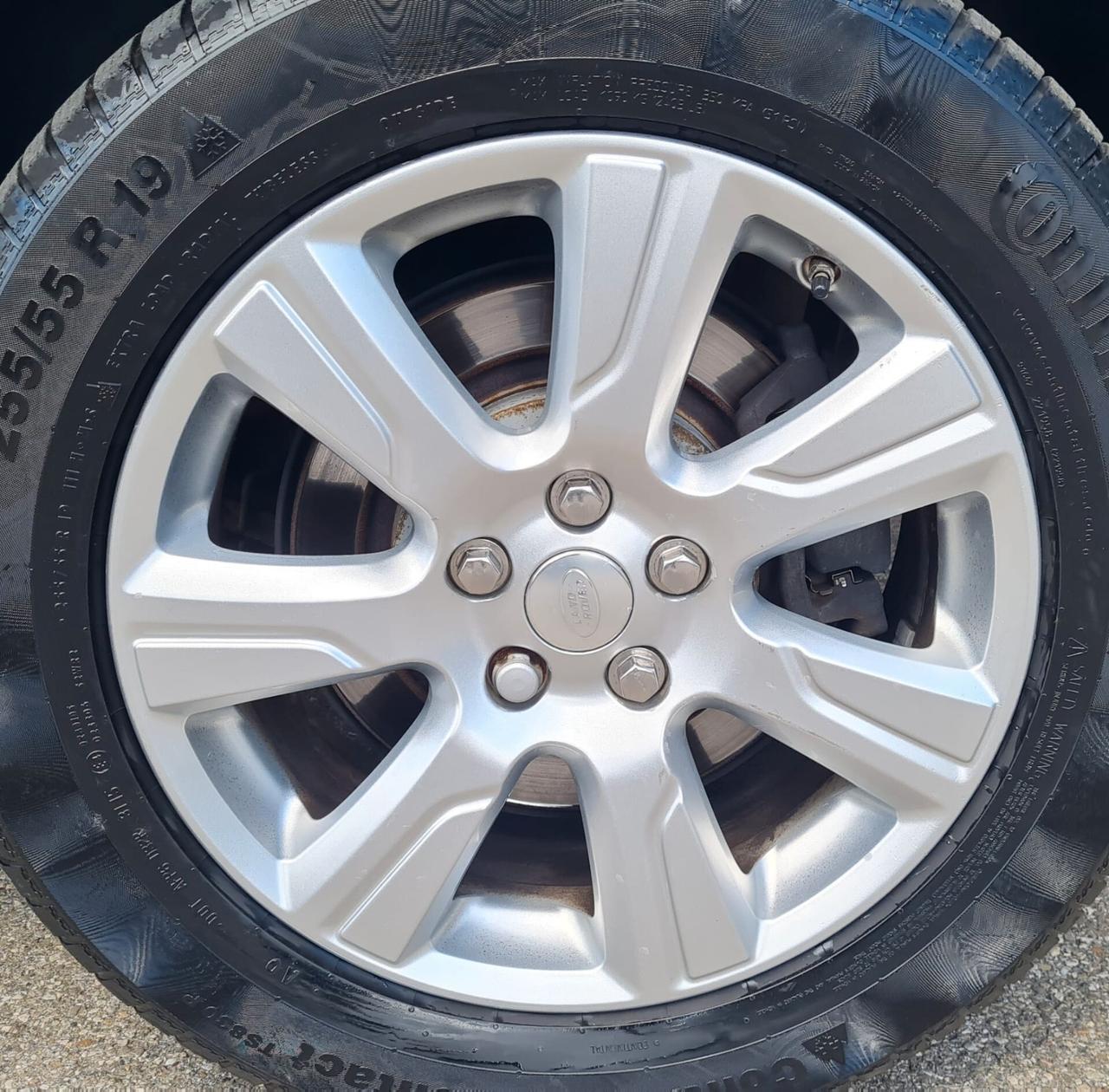 Land Rover Discovery 4 3.0 TDV6 211CV SE