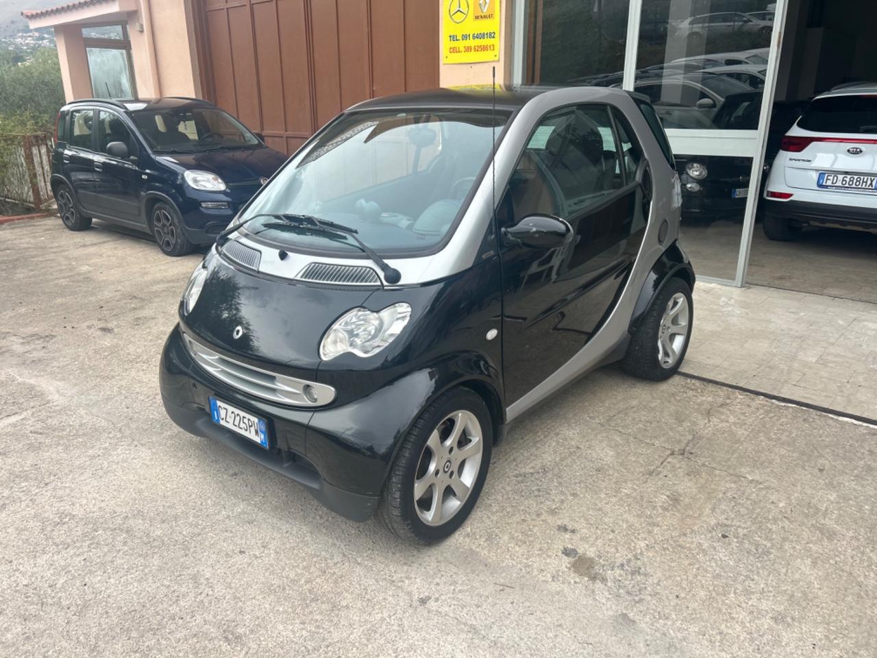 Smart ForTwo 700 coupé pure (45 kW)