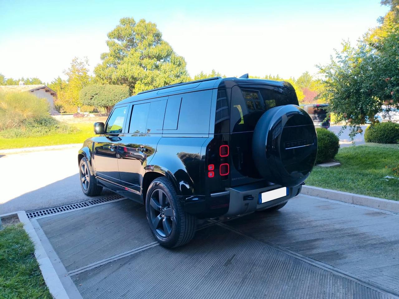 Land Rover Defender 110 3.0D I6 250 CV AWD Auto X-Dynamic HSE