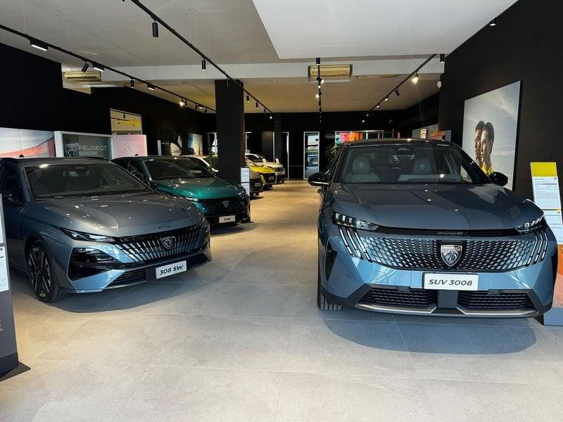 Peugeot 5008 Hybrid 145 e-DCS6 GT