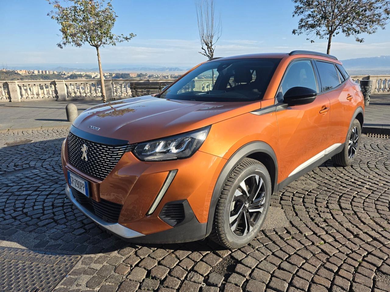 Peugeot 2008 PureTech 100 S&S Allure