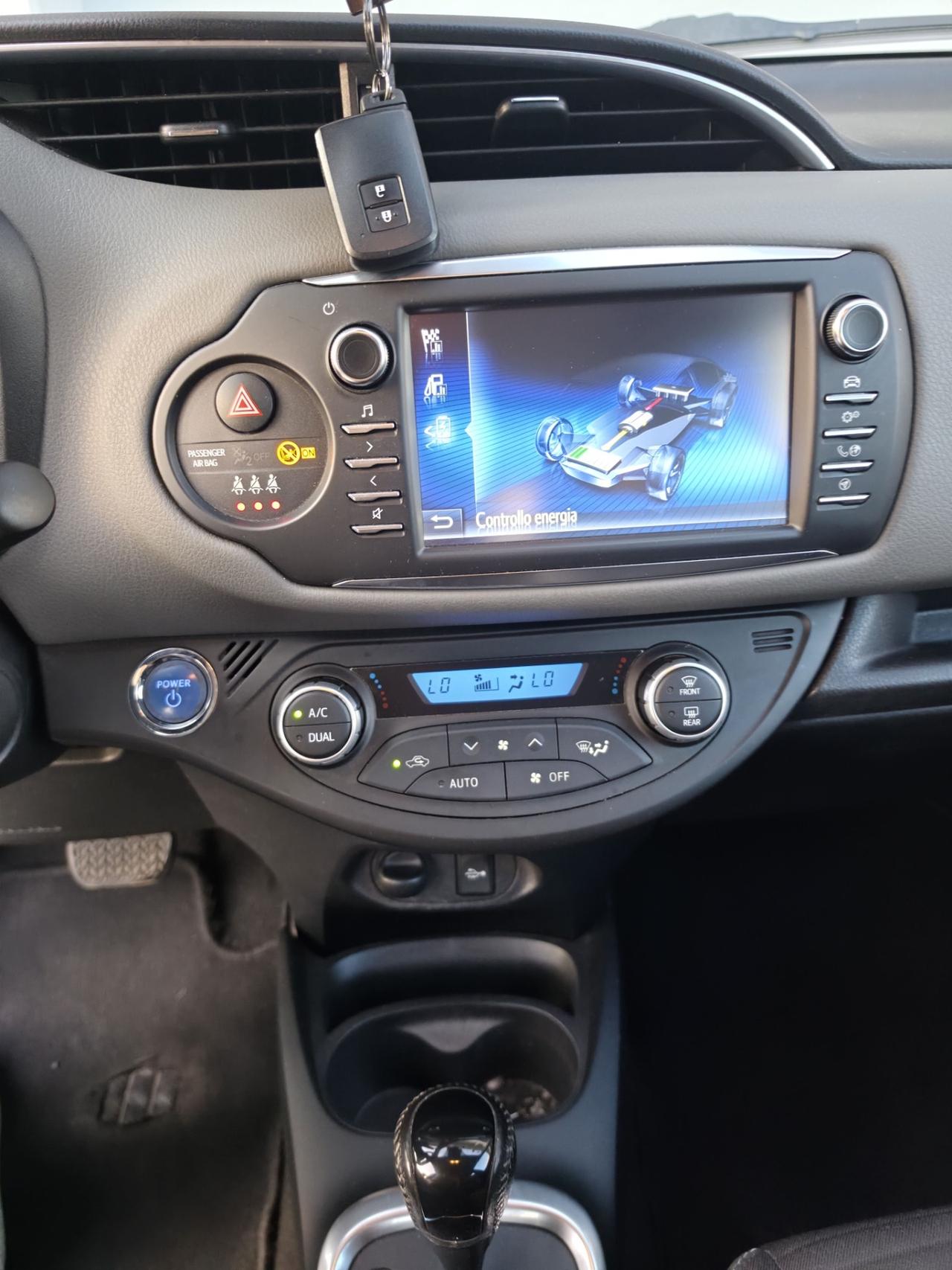 Toyota Yaris 1.5 Hybrid 5 porte Active