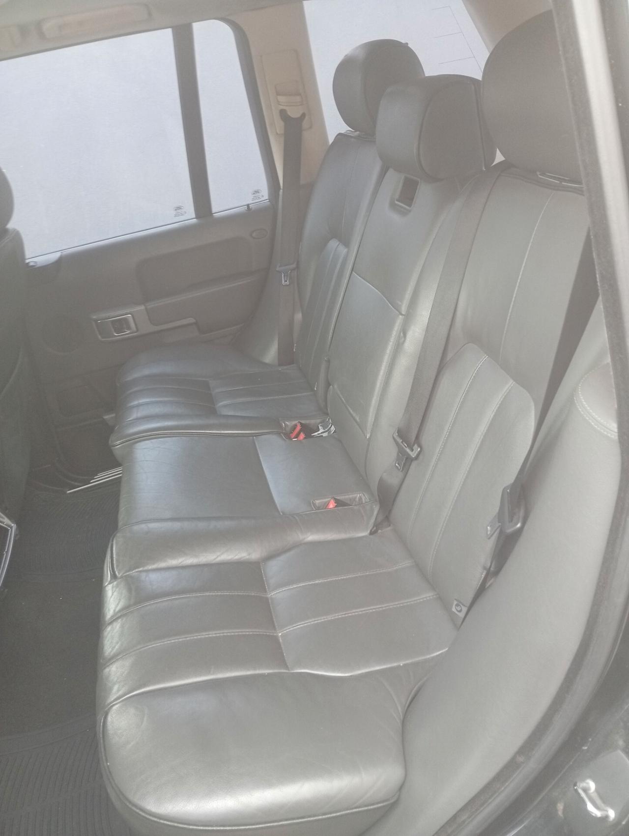 Land Rover Range 3.0 Td6 Vogue Foundry