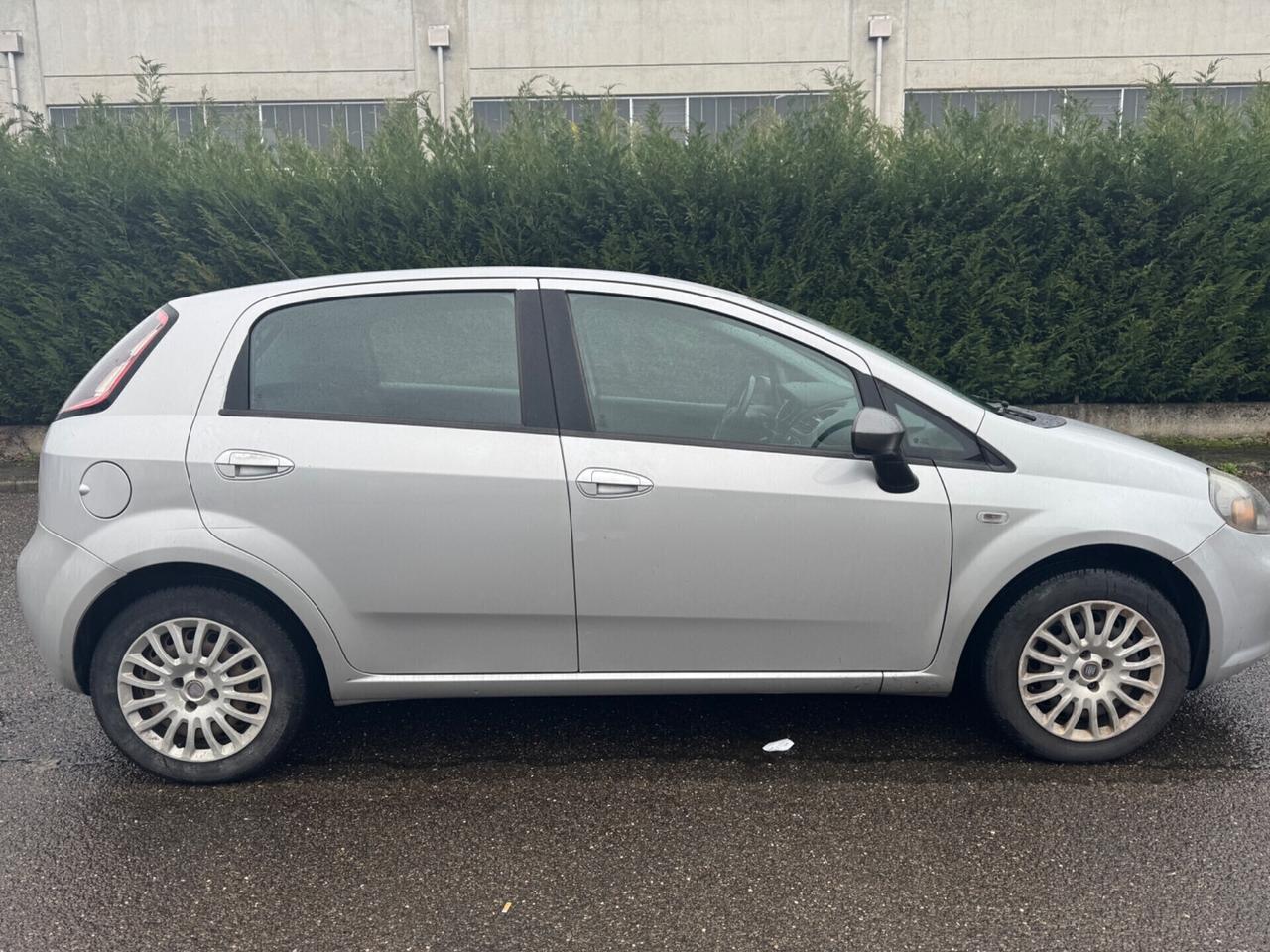 Fiat Punto 1.3 MJT II 75 CV 5 porte Lounge