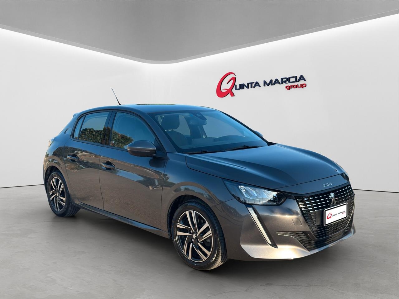 Peugeot 208 PureTech 100 ALLURE PACK-KEYLESS(CARPLAY