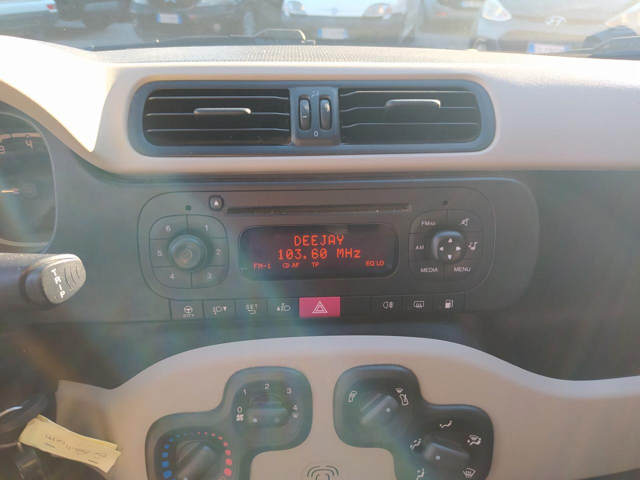 Fiat Panda 0.9 TwinAir Turbo Natural Power Pop Neopatentati