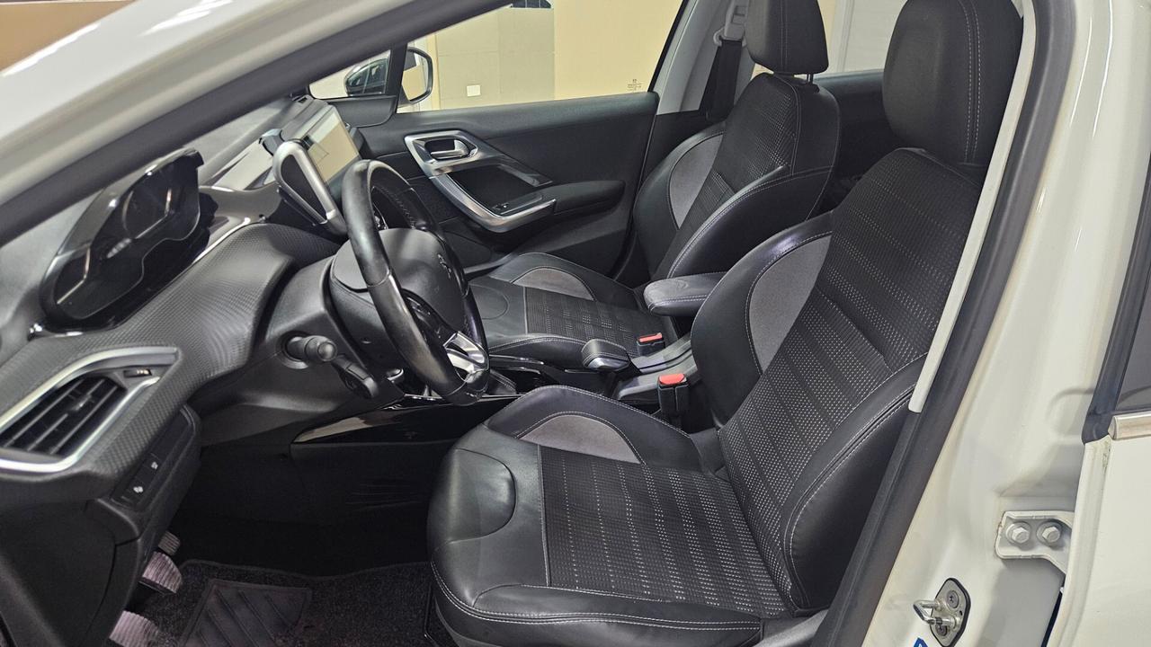 Peugeot 2008 BlueHDi 120 S&S Allure