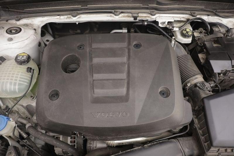 Volvo XC40 Volvo XC40 2.0 D3 AWD Geartronic Momentum 110KW ANNO 2020