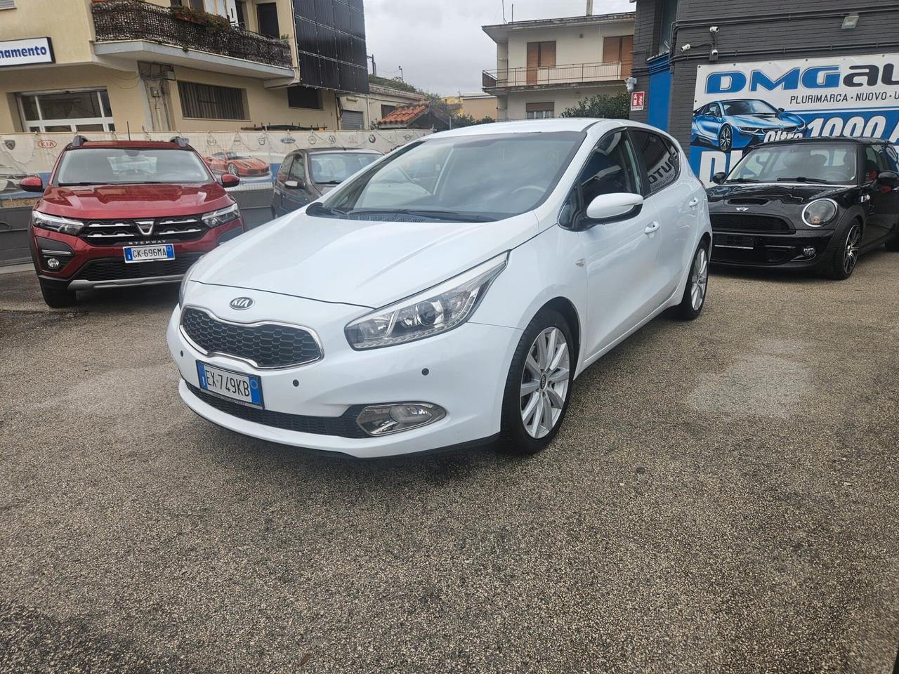 Kia Ceed cee'd 1.4 CRDi 5 porte Cool