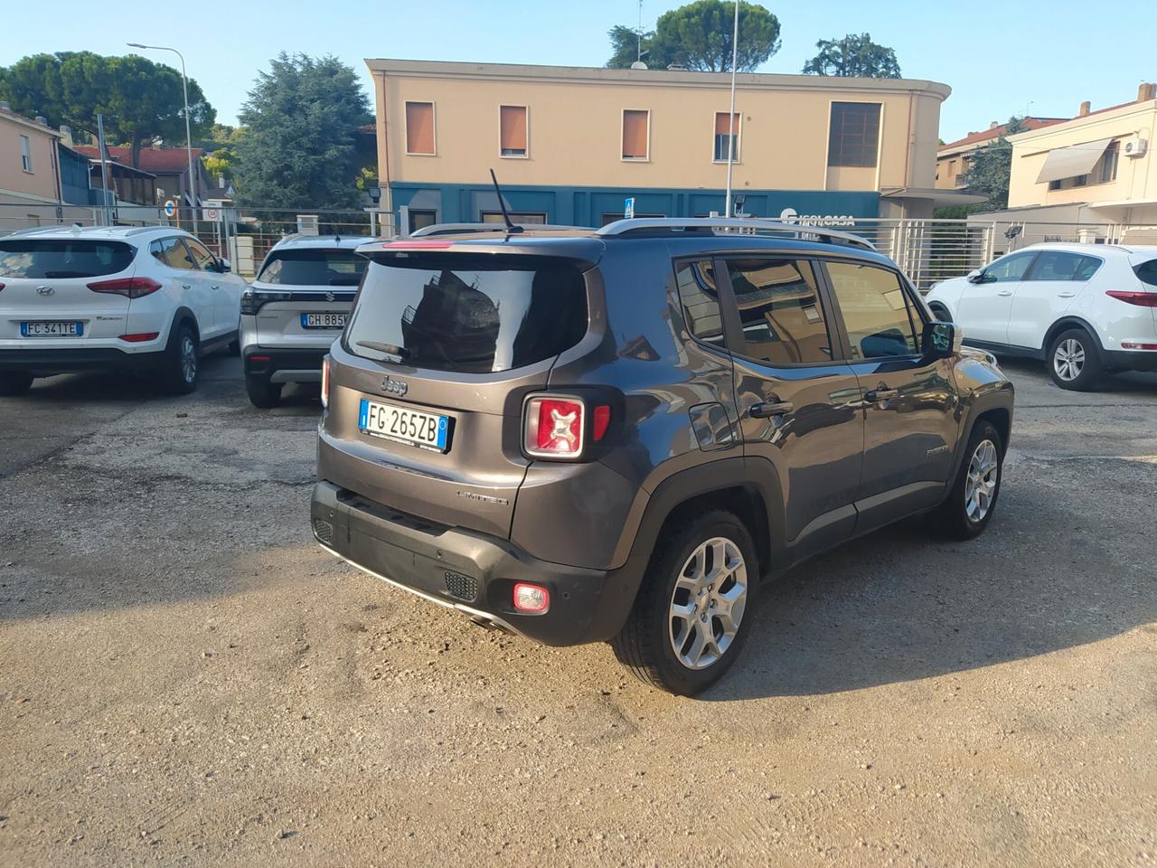 Jeep Renegade 1.6 Mjt 120 CV Limited Neopatentati