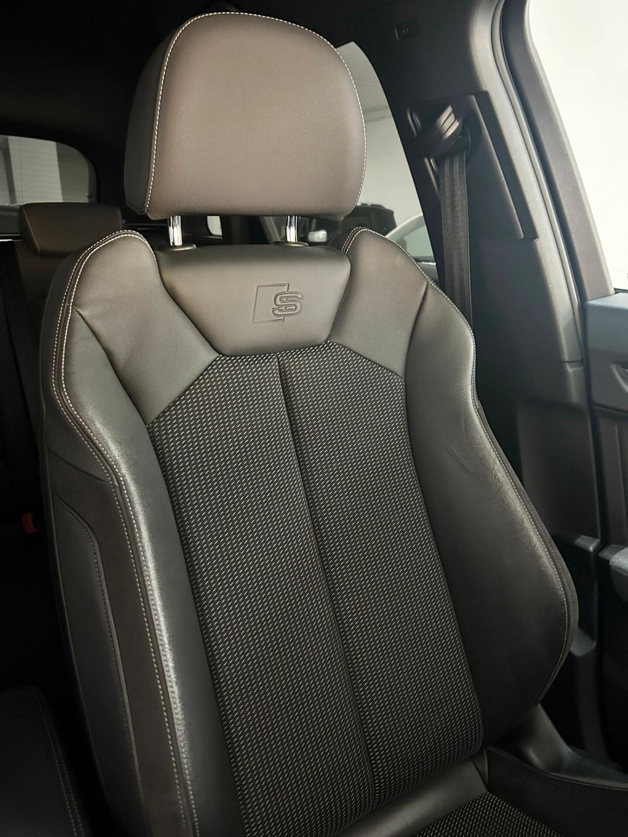 Audi Q3 40 TDI quattro S tronic line edition