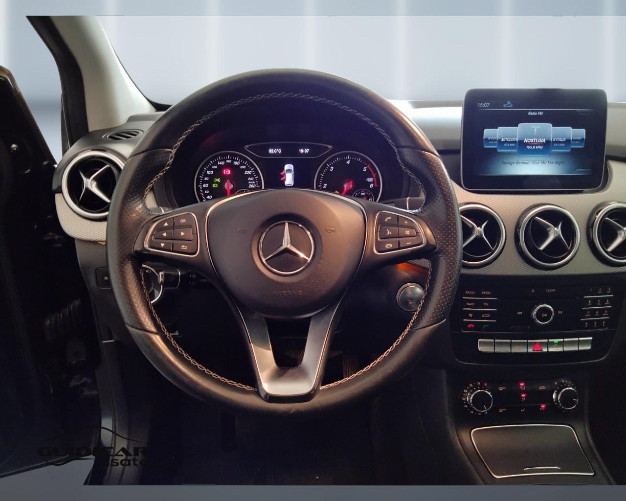 Mercedes-Benz Classe B - T246 - B 200 d (cdi) Sport auto