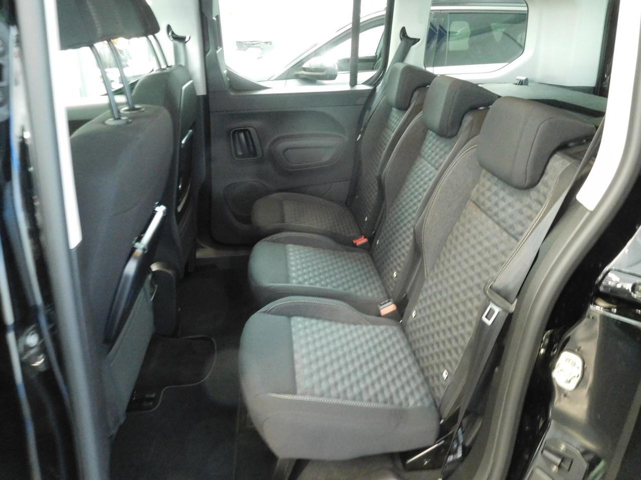 Peugeot Rifter BlueHDi 130cv S&S EAT8 GT Standard