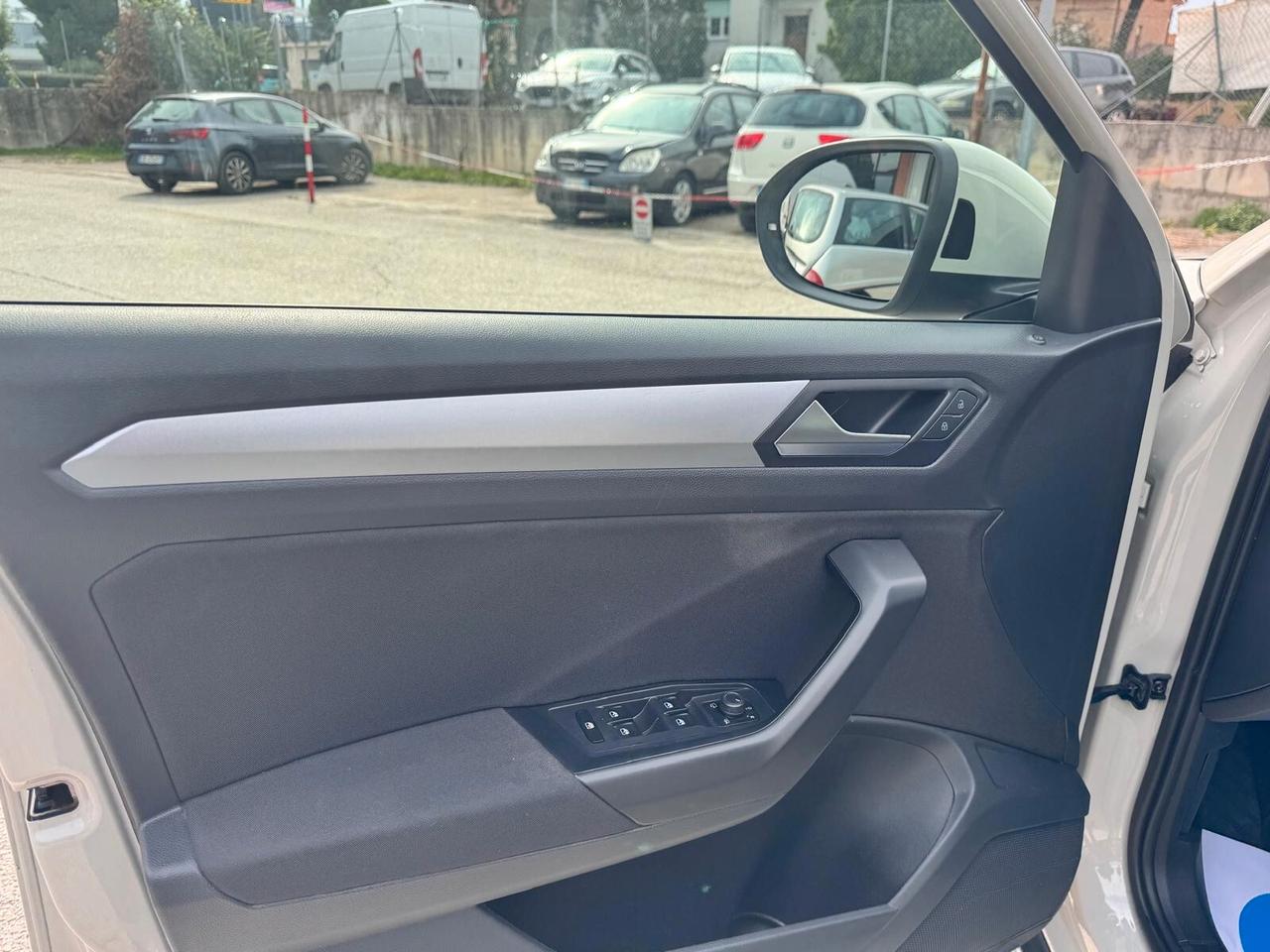 Volkswagen T-Roc 1.0 TSI Life