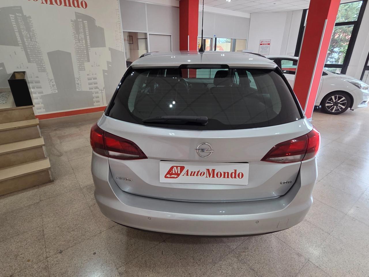 Opel Astra 1.6 CDTi 136CV Start&Stop Sports Tourer Advance