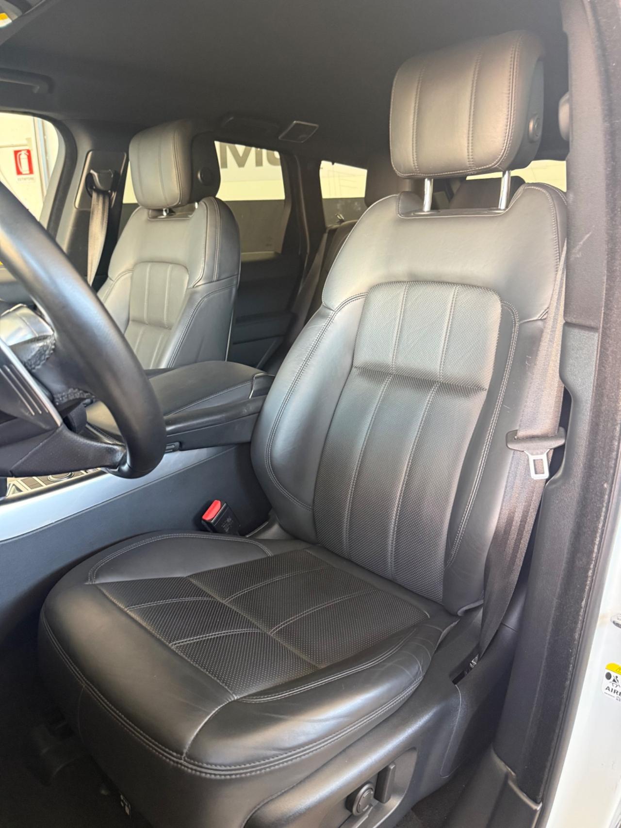 Land Rover Range Sport 3.0 SDV6 HSE Dynamic