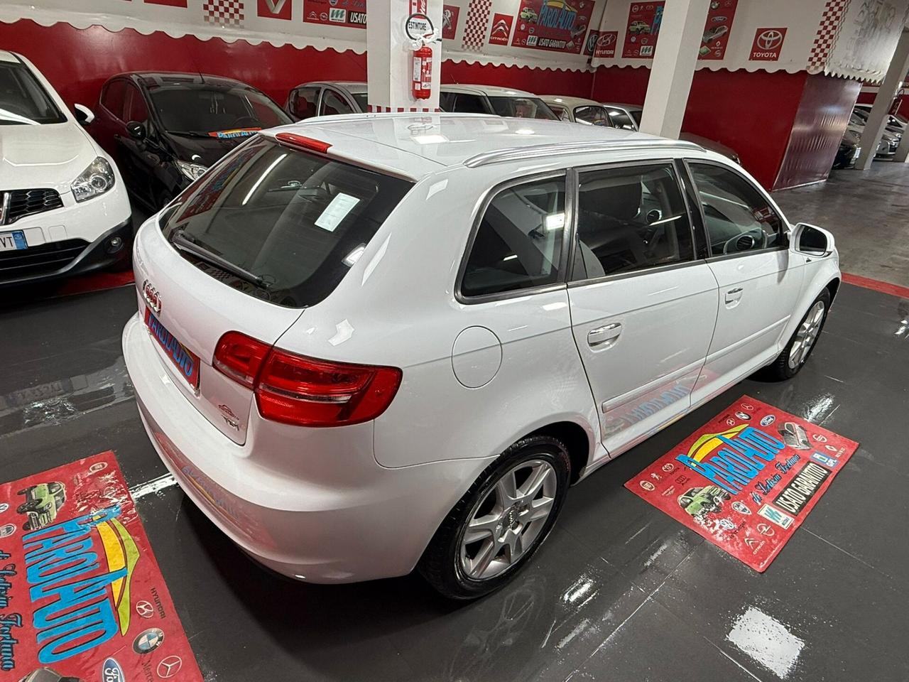 Audi A3 SPB 1.6 TDI 90cv Young - 2013