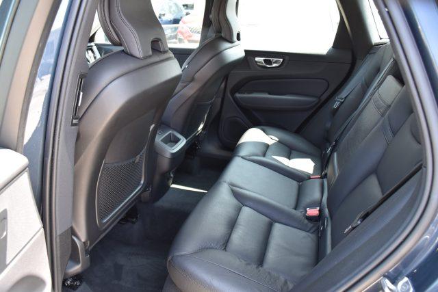 VOLVO XC60 D4 Geartronic Inscription *Sedili risc.,Navi*