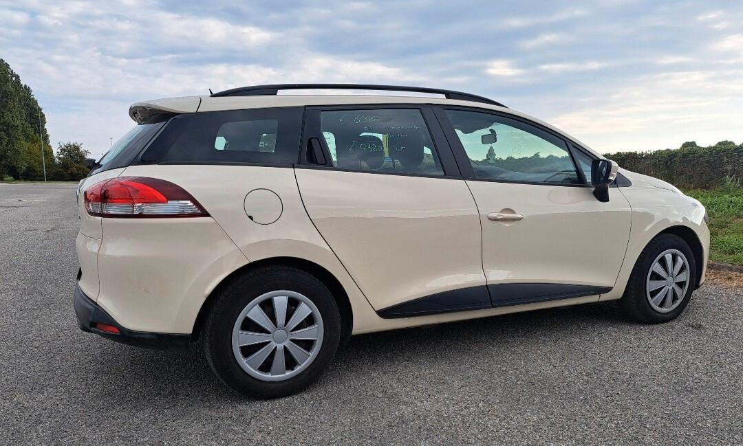 Renault Clio Sporter 1.2 75CV Life