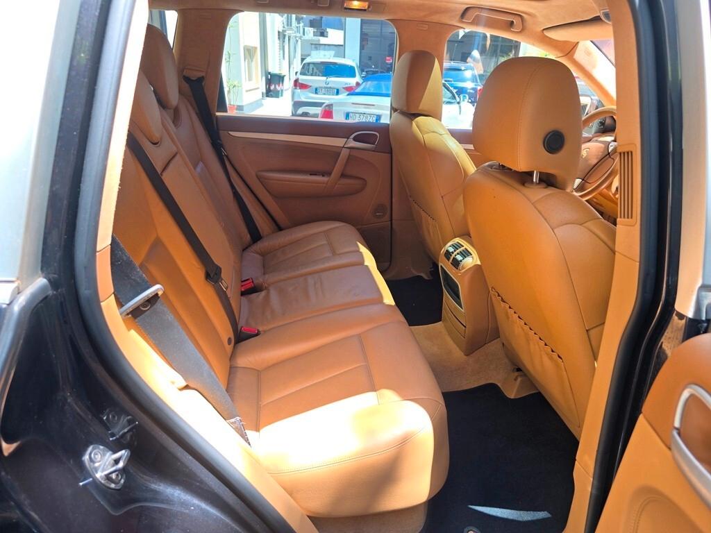 Porsche Cayenne 4.5 cat Turbo S BOOK SERVICE/ASI/CRS