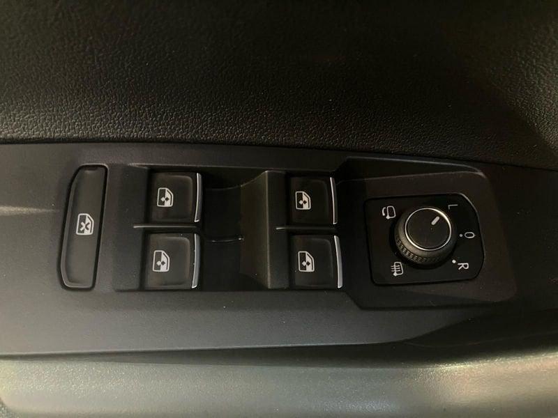 Volkswagen Polo Polo 1.0 TSI DSG R-Line