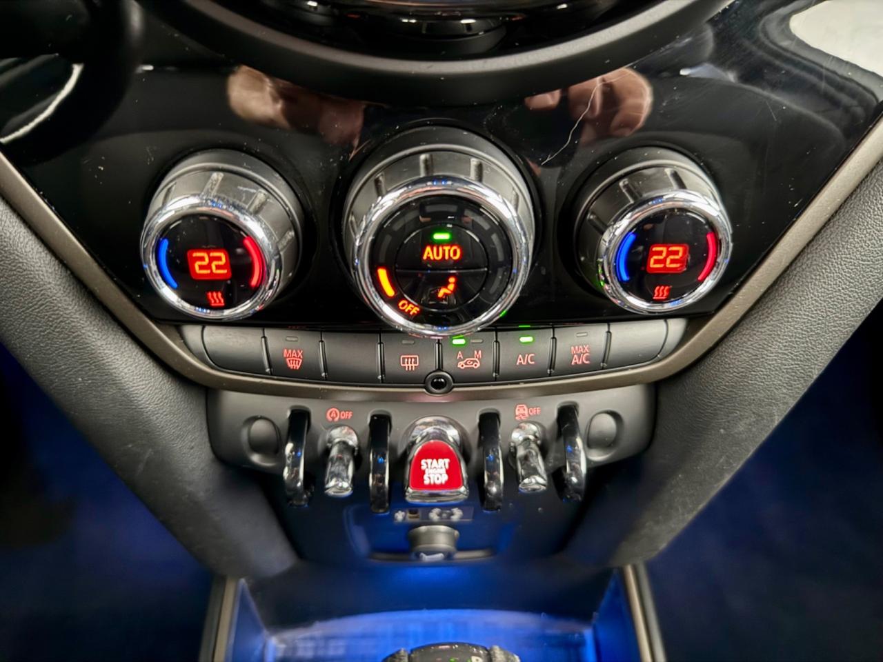 Mini Cooper D Countryman 2.0 Hype