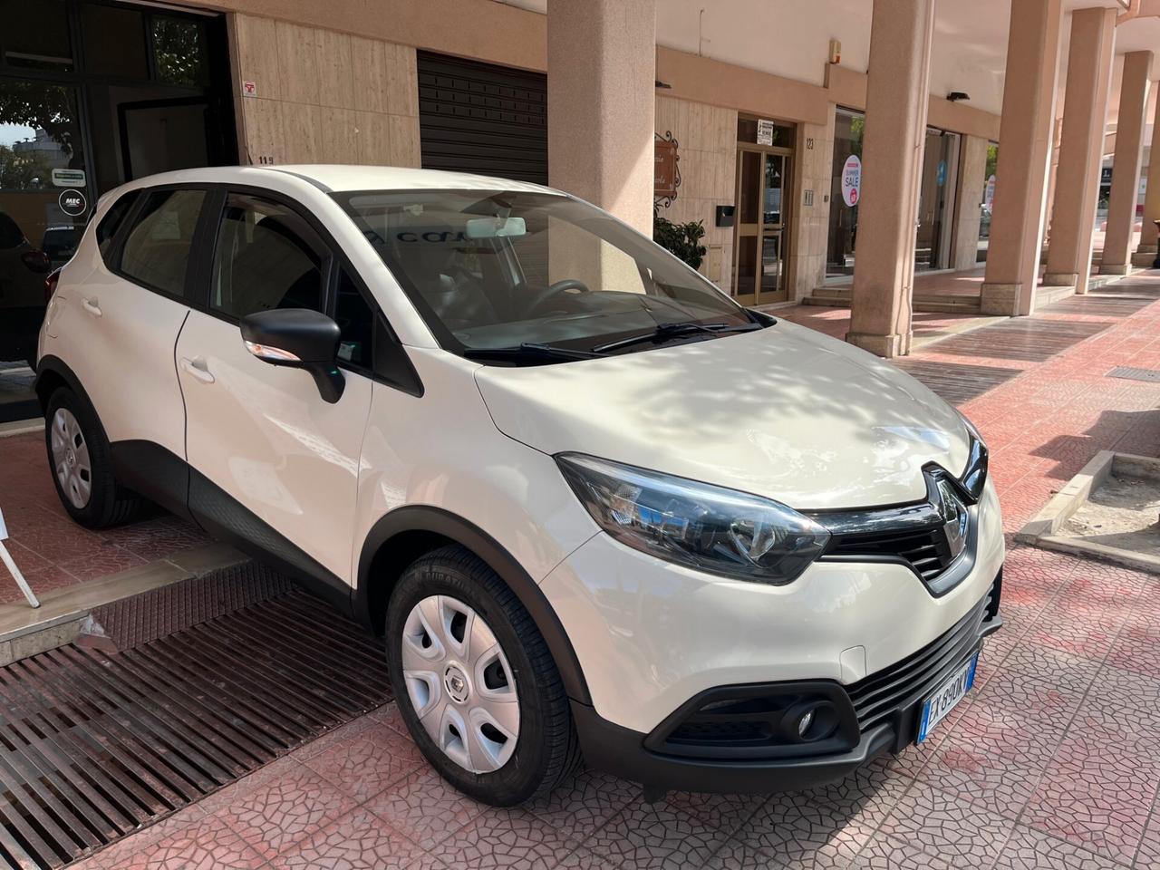 Renault Captur1.5dCi 90CV perfetta garantita-18