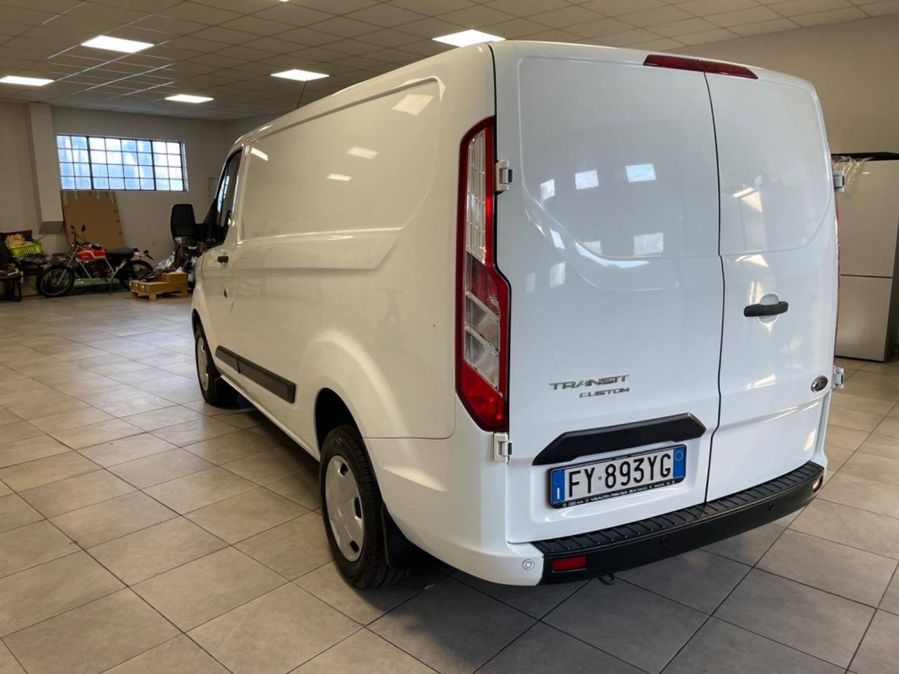 FORD TRANSIT CUSTOM 105 CV