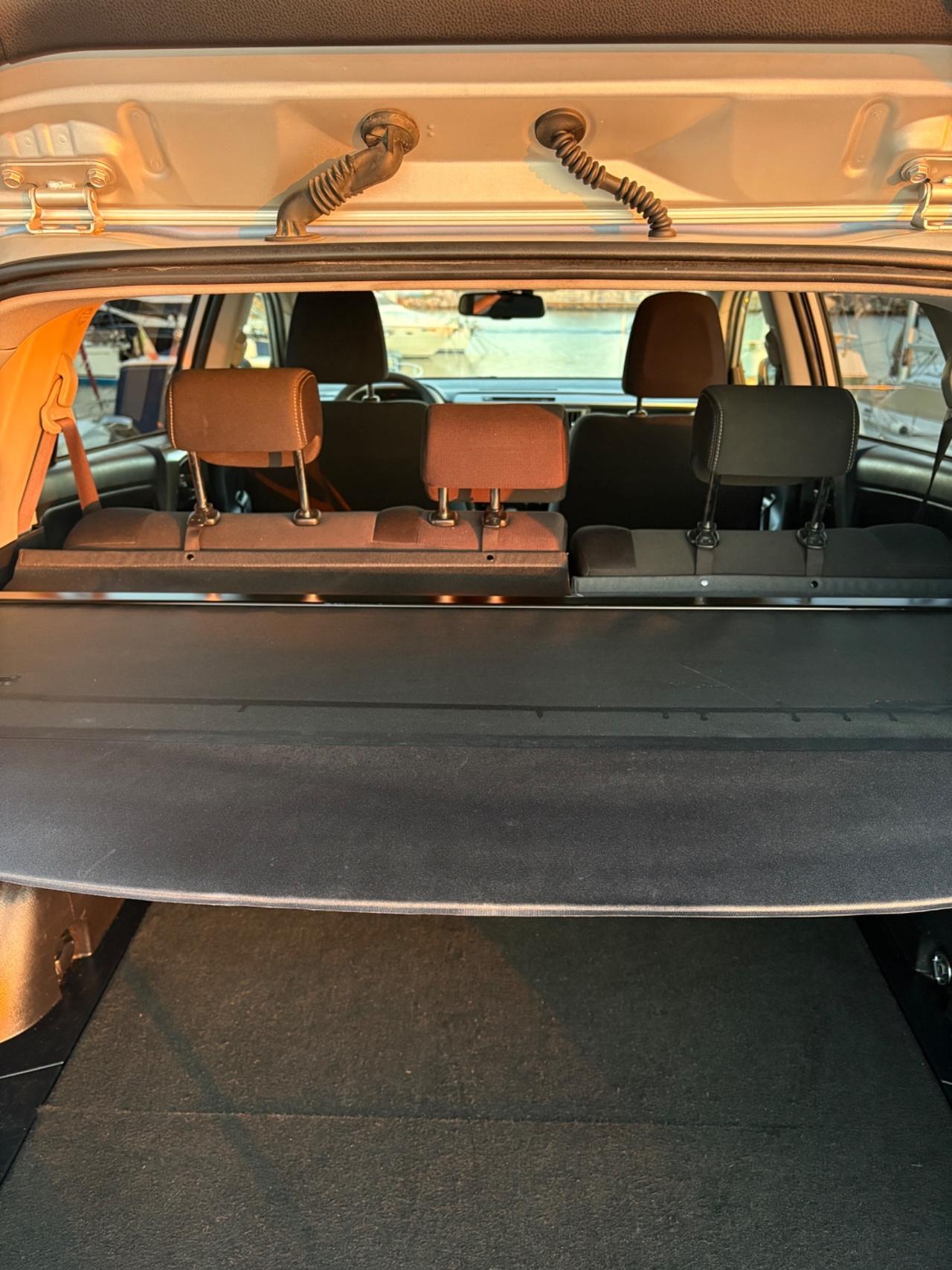 Toyota RAV 4 RAV4 2.2 D-4D 4WD Lounge
