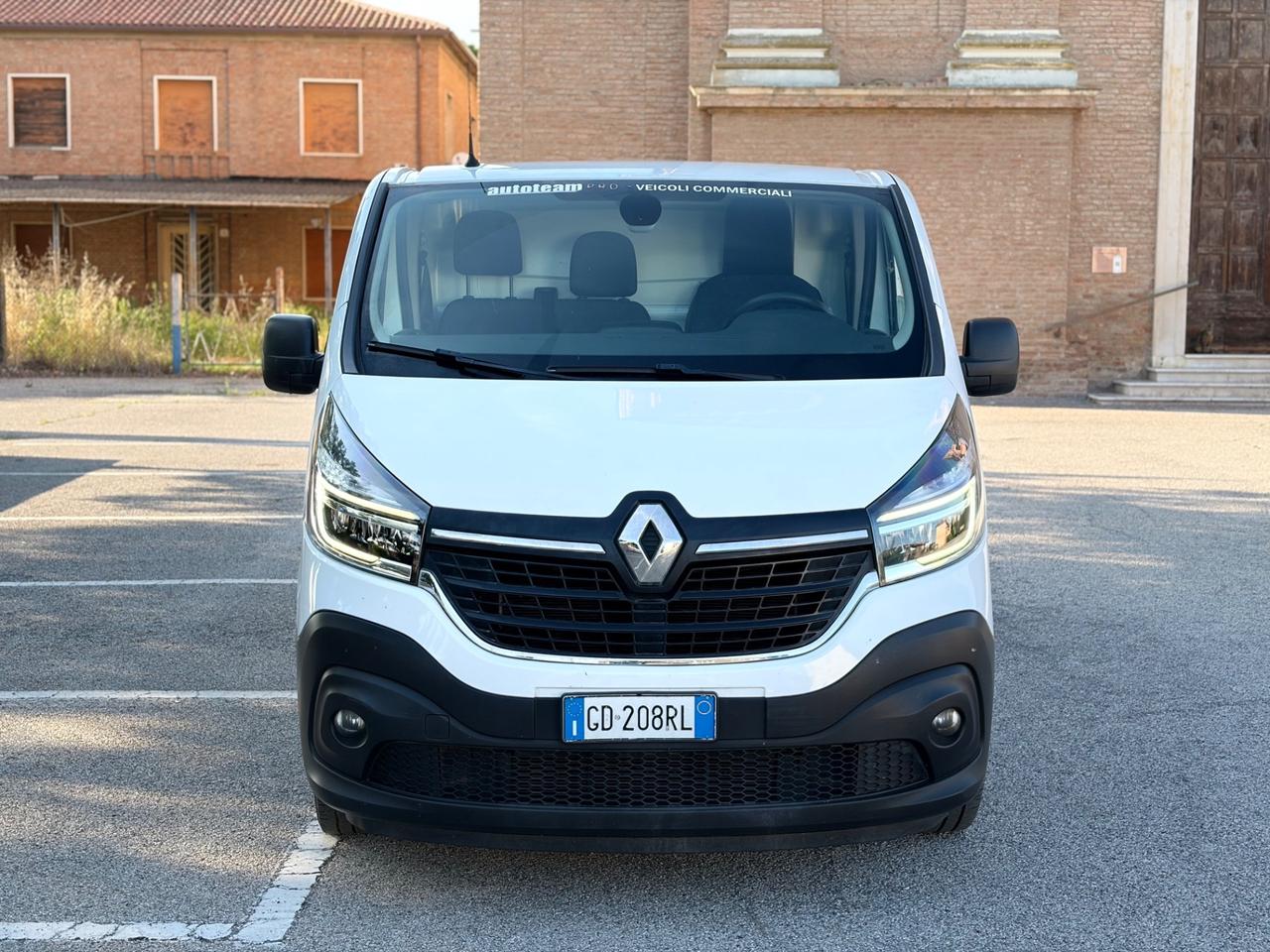 Renault traffic 2.0 diesel 2021