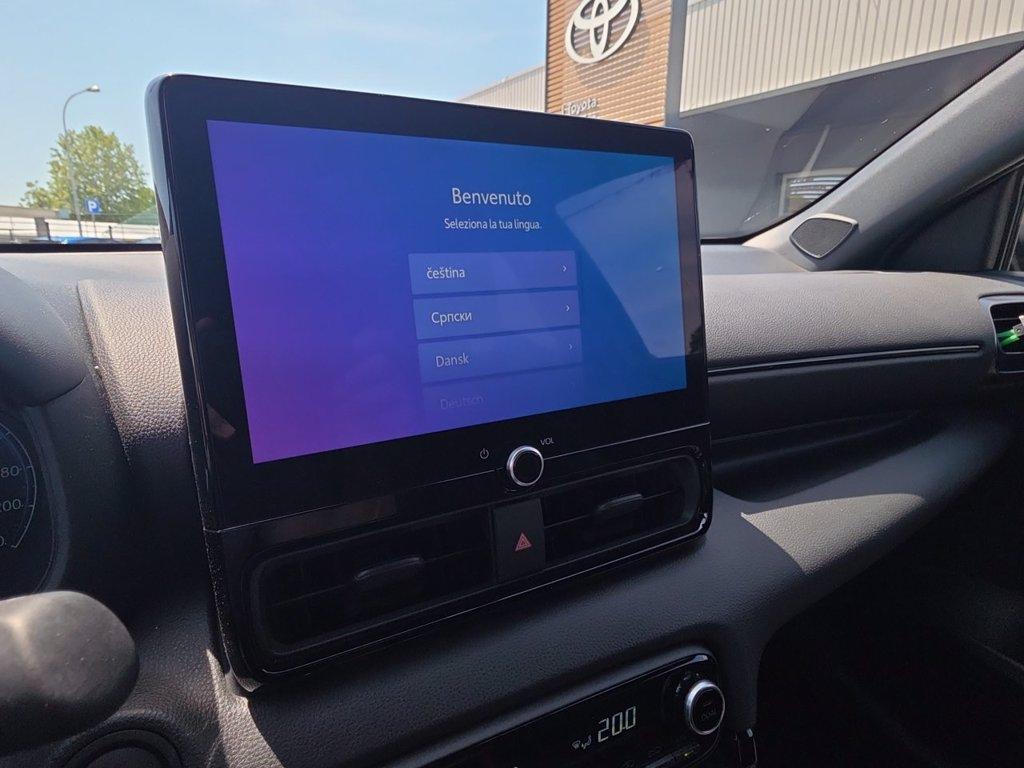 TOYOTA Yaris 1.5h 130 gr sport del 2025