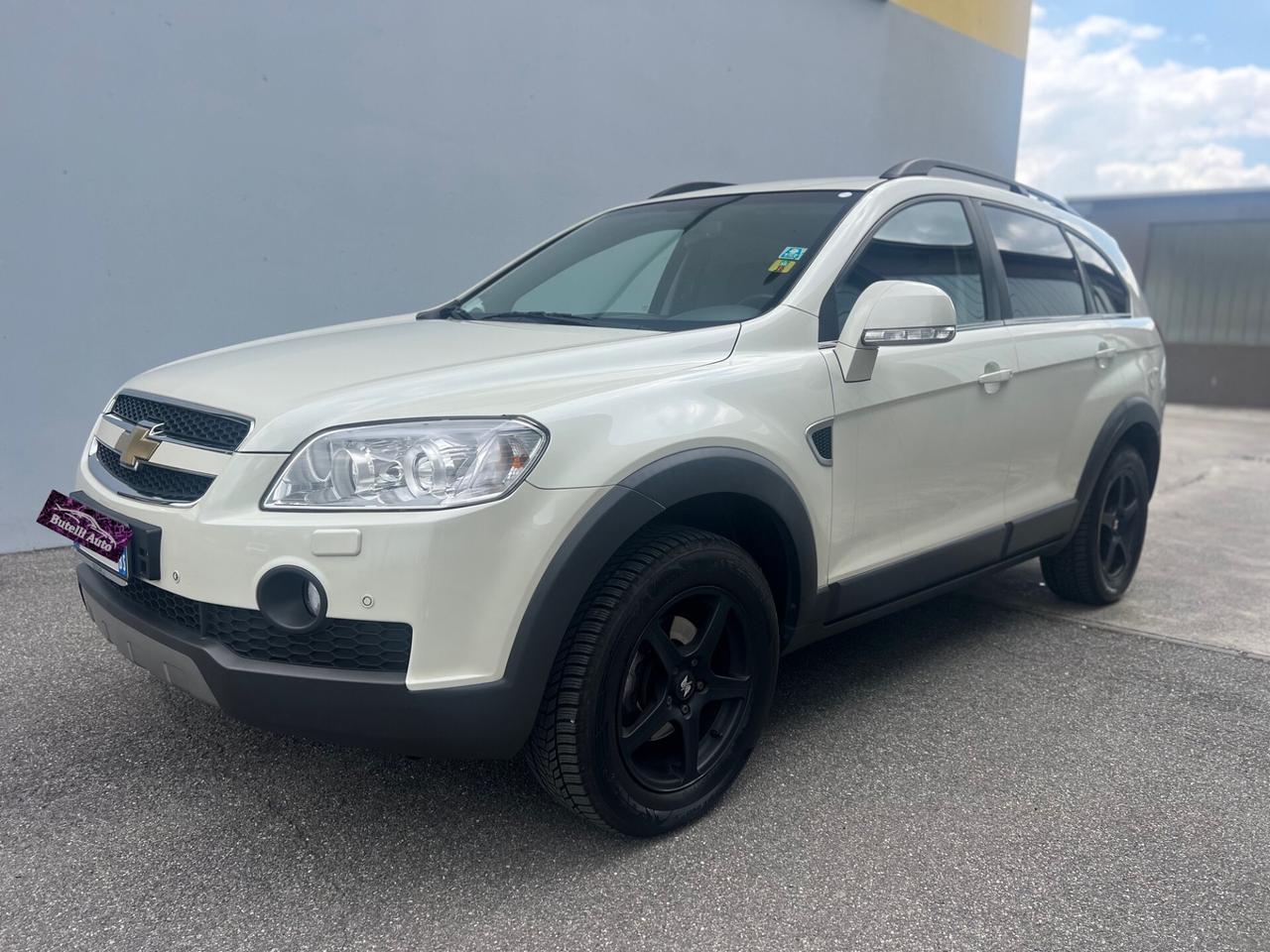 Chevrolet Captiva 2.4 GPL 7 POSTI - GARANZIA 12 MESI