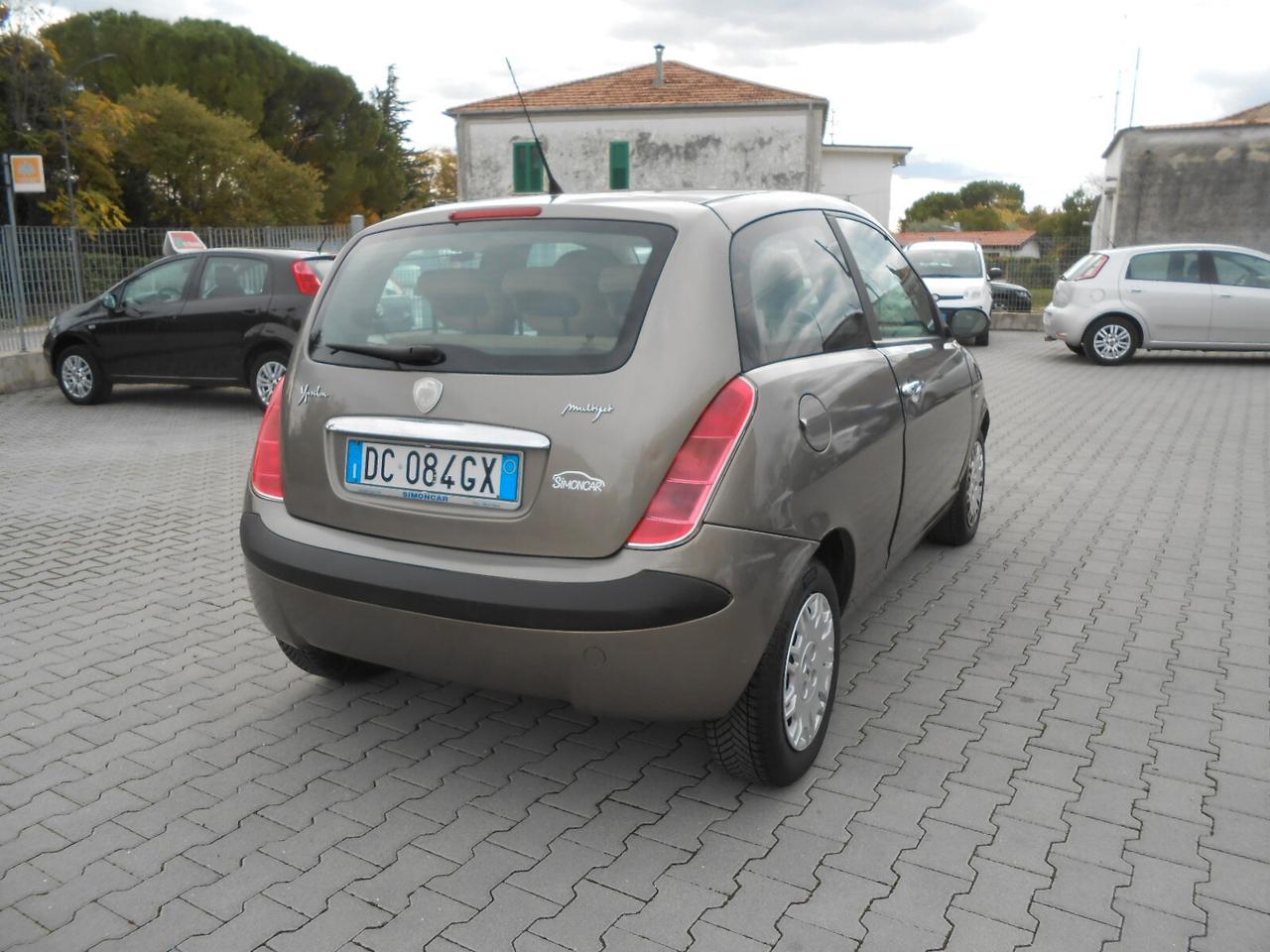 Lancia Ypsilon 1.3 Multijet 16V Oro AUTOMATICA