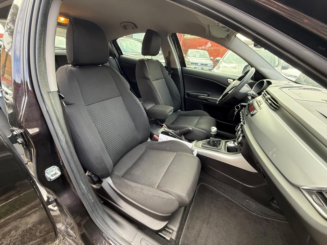 Giulietta 1.4 Turbo 120 CV Distinctive/garanzia/rate