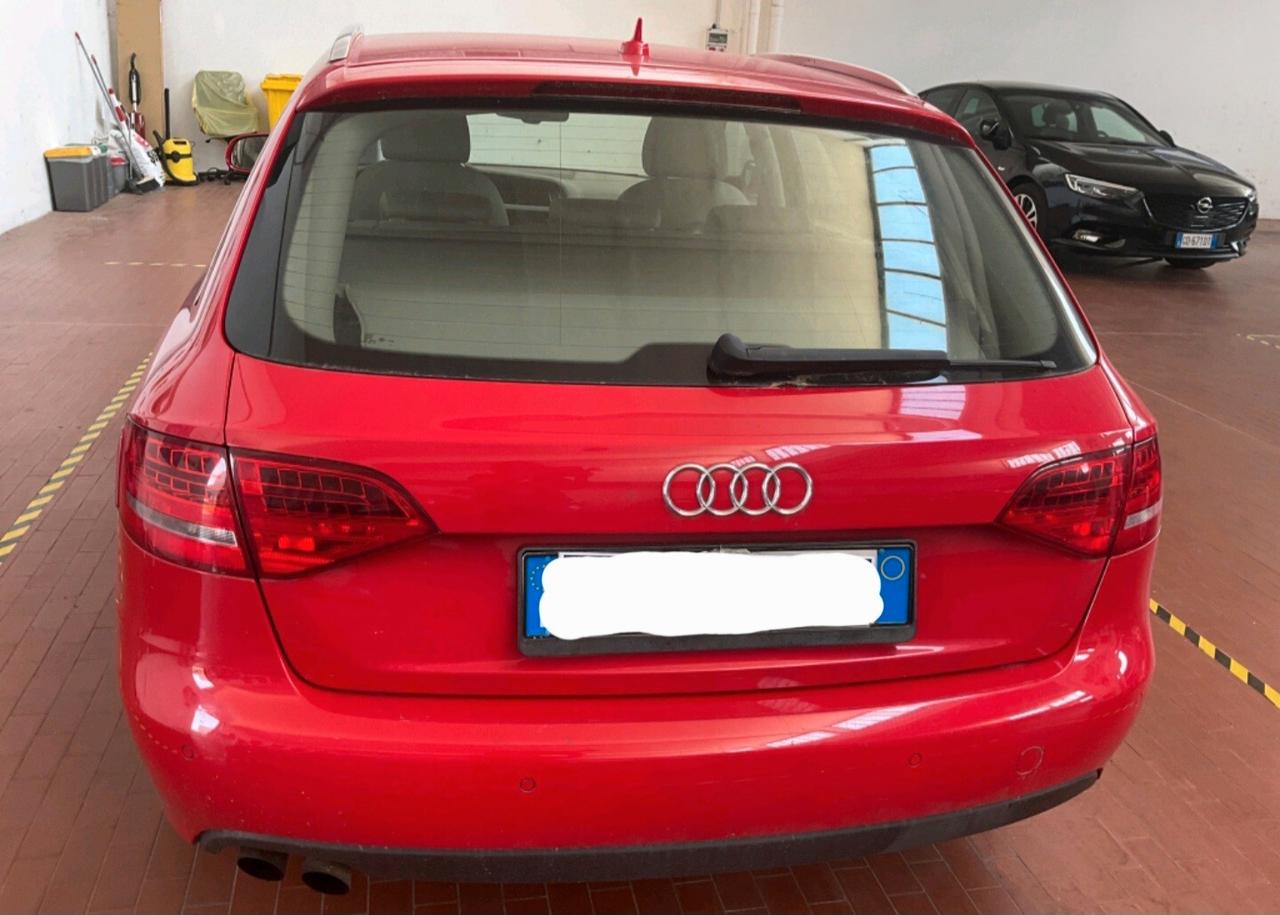 Audi A4 Avant 1.8 TFSI 160CV Gancio Traino Ambiente