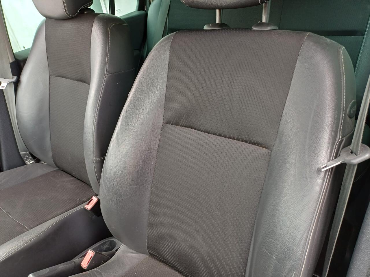 Renault Modus Grand 1.2 benzina BELLA - 2011