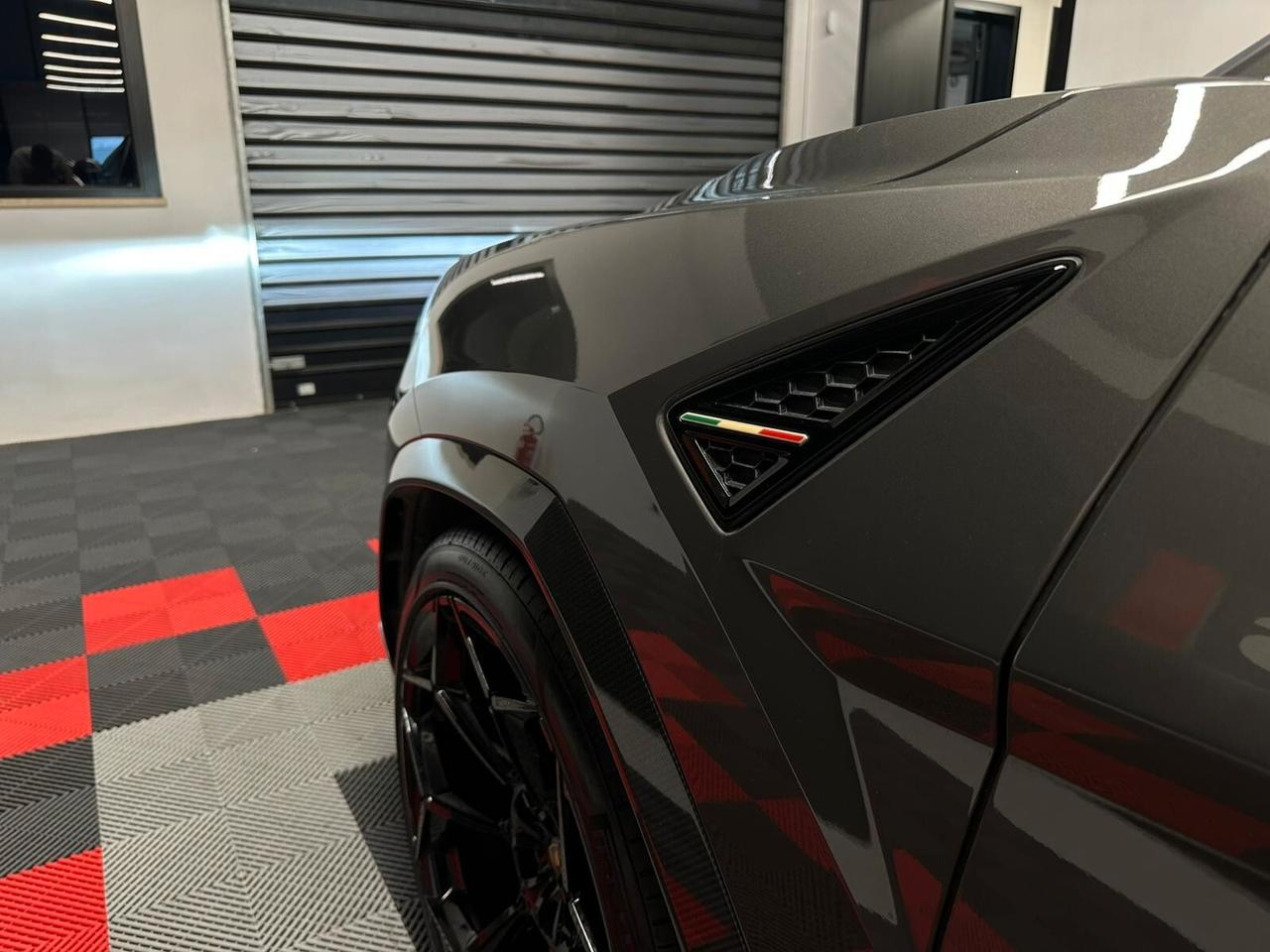 Lamborghini Urus 4.0 Performante
