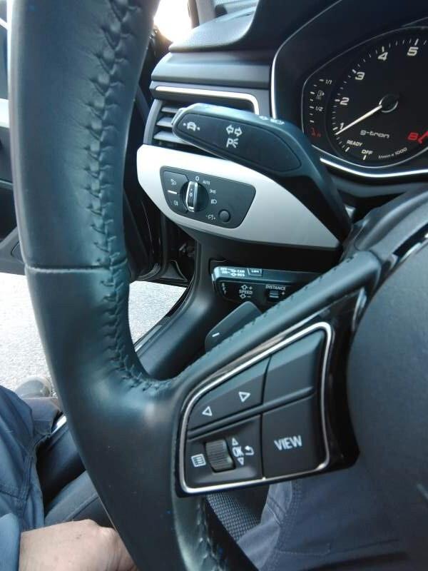 Audi A4 Avant 40 g-tron S tronic ACC- MATRIX !!!