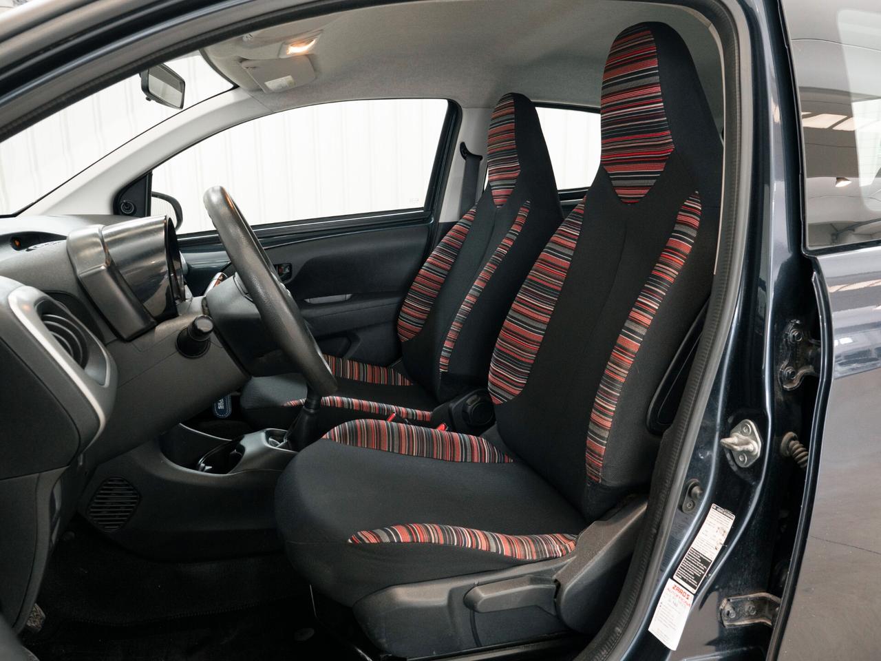 Citroen C1 VTi 68 5 porte Feel OK Neopatentati