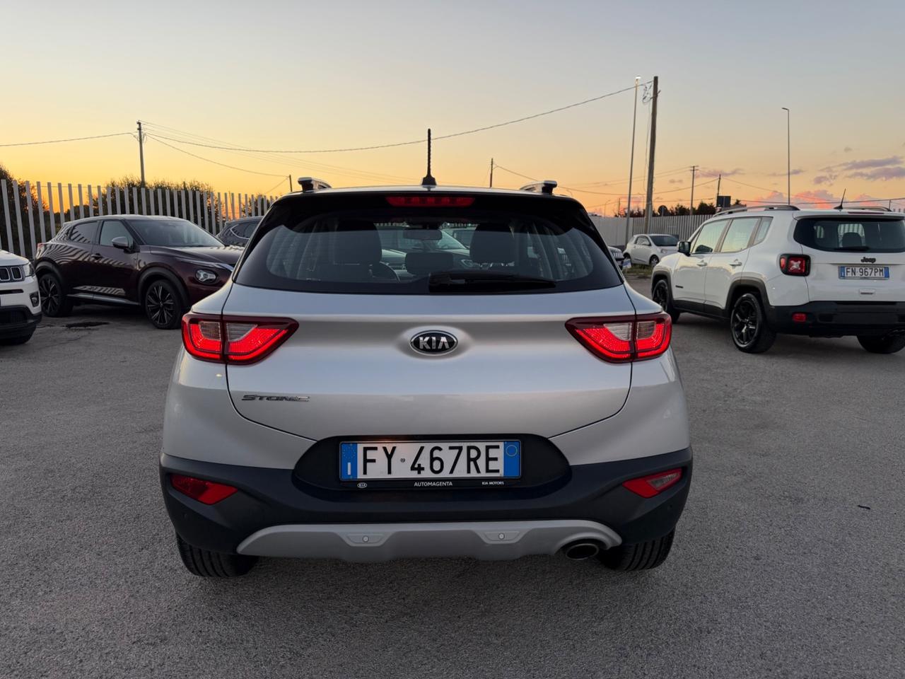 KIA STONIC 1.4 MPI 100 CV STYLE PACK FULL LED NY19