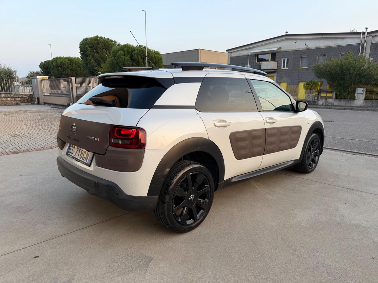 Citroen C4 Cactus 1.6 e-HDi 92 ETG6 Shine Edition