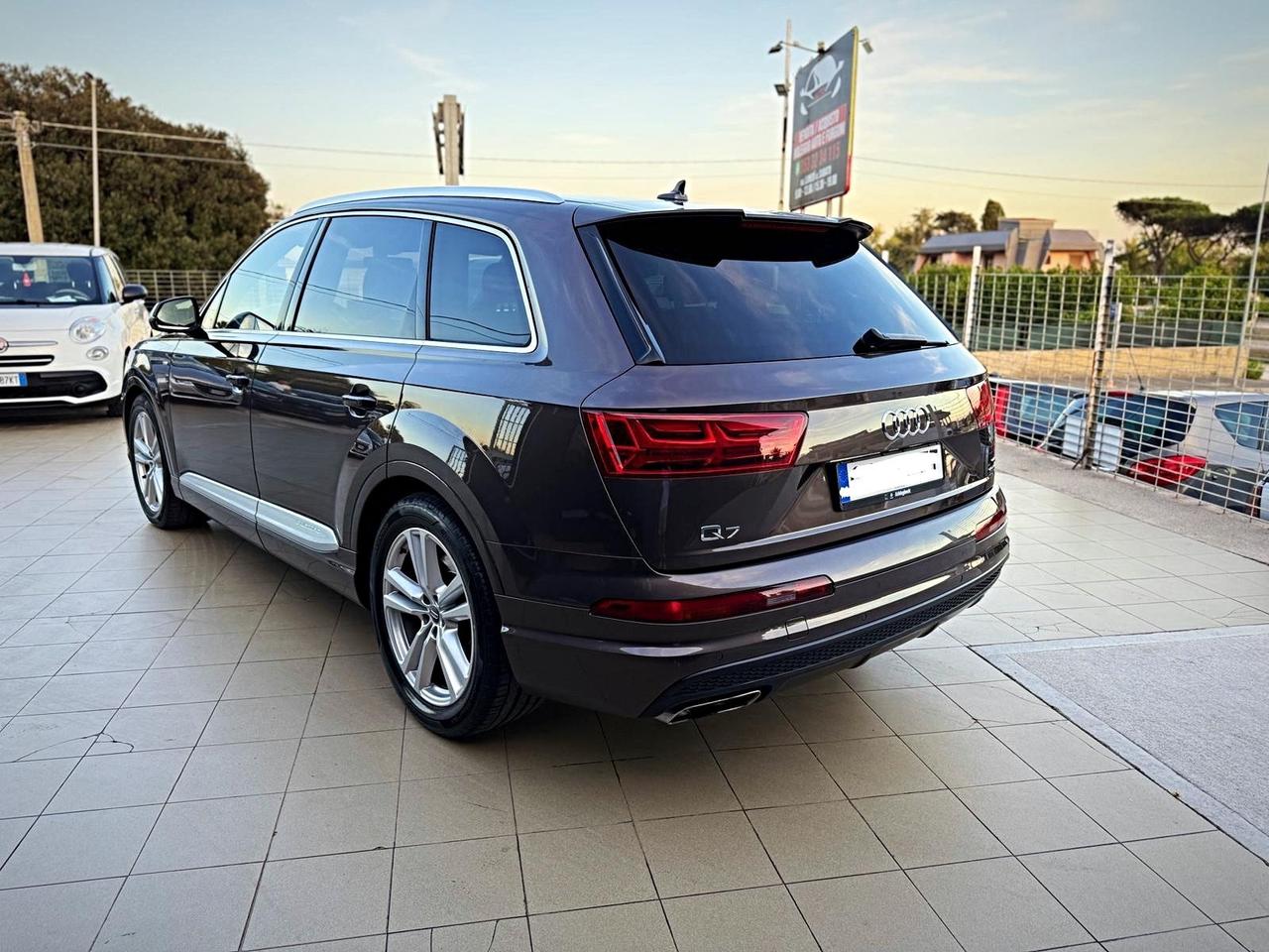 Audi Q7 3.0 TDI 272 CV quattro tiptronic Business Plus