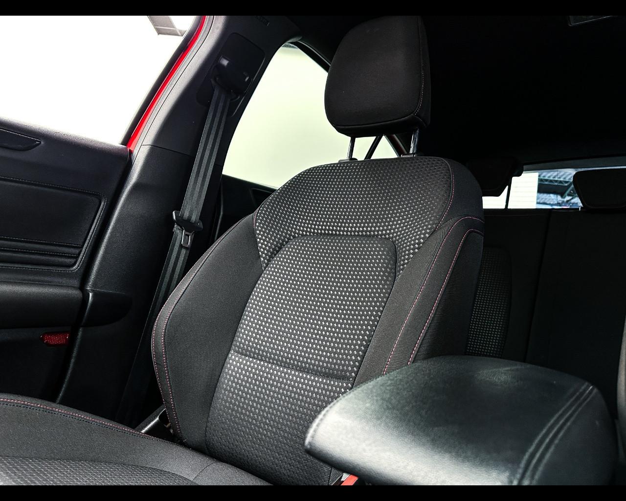 FORD Focus 4ª serie - Focus 1.5 EcoBlue 120 CV 5p. ST-Line