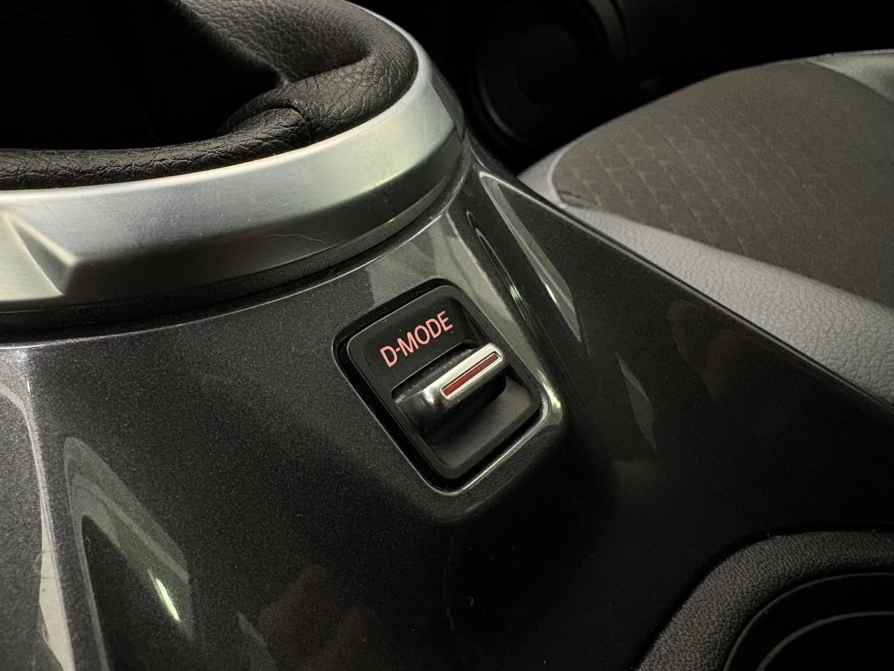 Nissan Juke 1.0 DIG-T N-CONNECTA 114CV