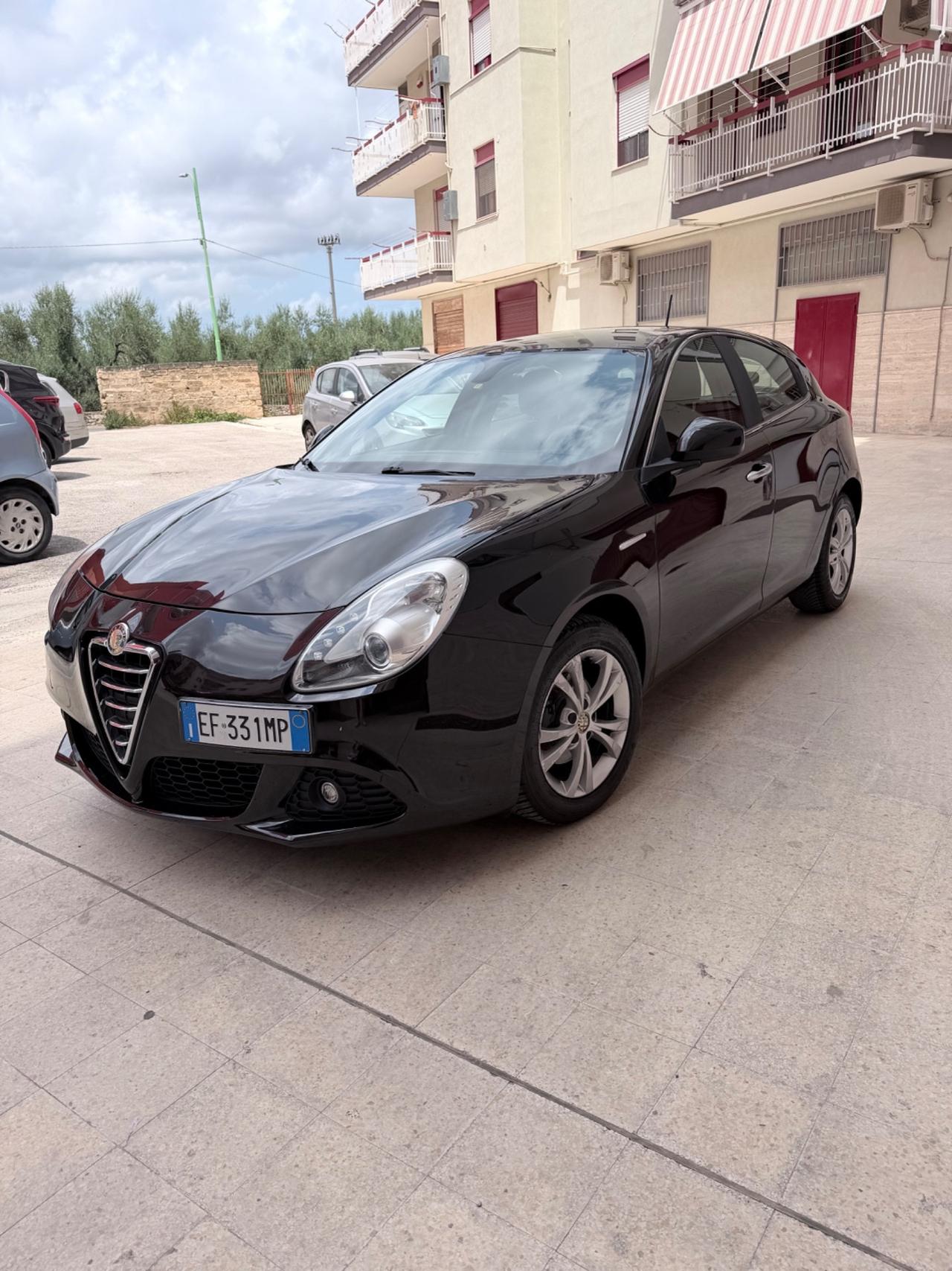 Alfa Romeo Giulietta 1.6 JTDm-2 105 CV Distinctive