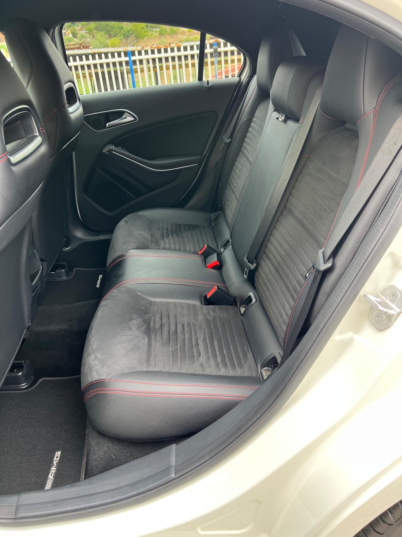 Mercedes-benz A 160 d Premium AMG 2016