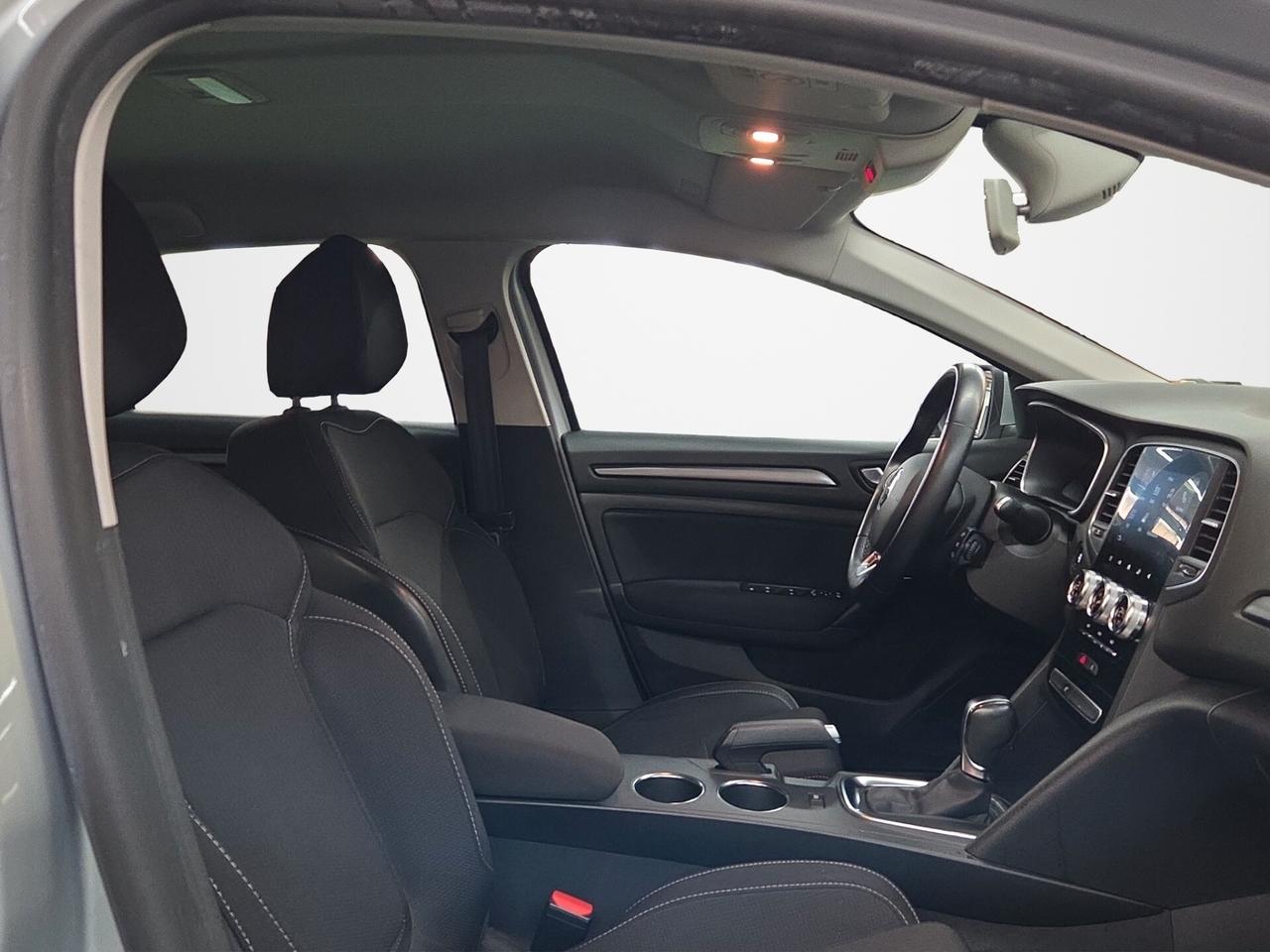 (AUTOCARRO N1) Mégane Sporter Blue dCi 115 CV EDC Business