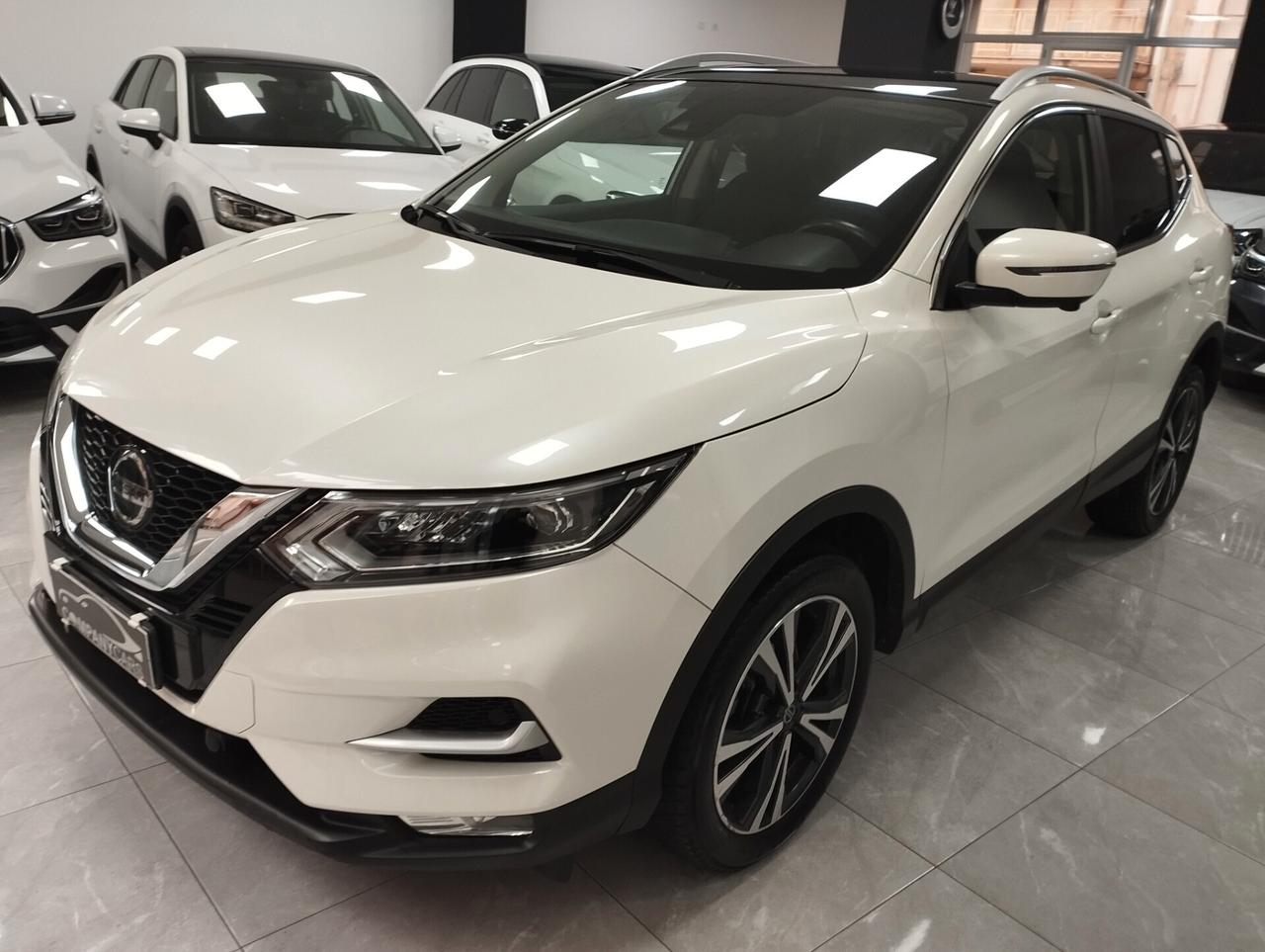 Nissan Qashqai 1.5 dCi N-Connecta